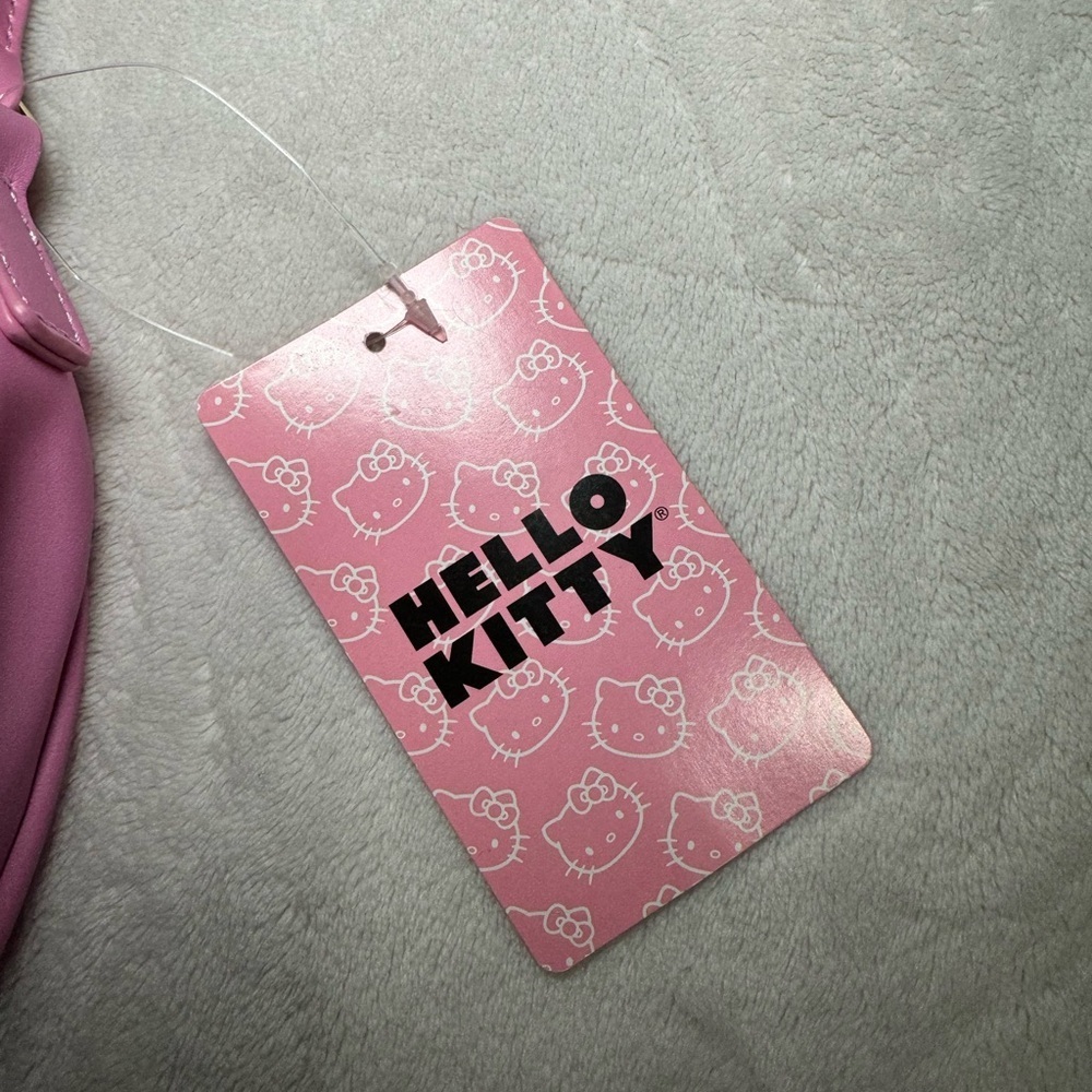 Hello Kitty Hot Topic Exclusive Bag/Purse & Matching Coin Purse​​ - Picture 6 of 9